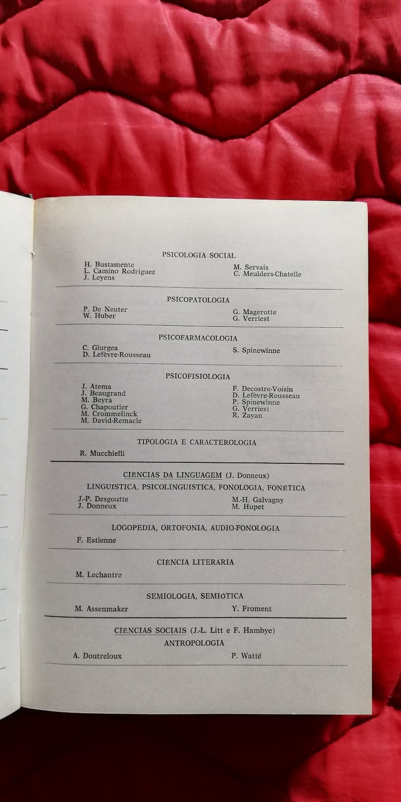 "Dicionário Geral das Ciências Humanas", Edições 70 (portes grátis)