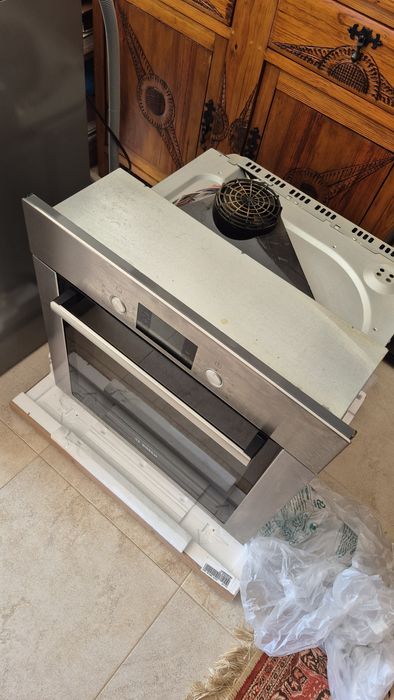 Forno Bosch Usado Modelo hba43s451e
595x595x515 mm