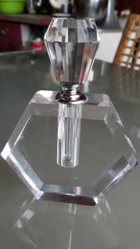 Piękny markowy nowy kryształowy flakon na perfumy 750 gram