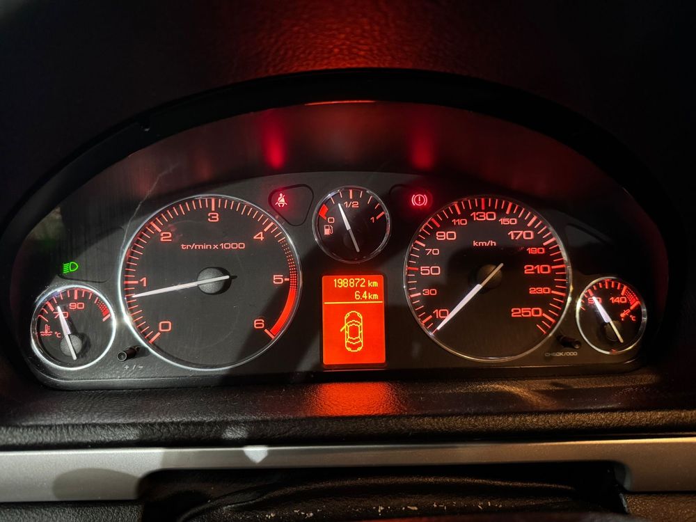Peugeot 407 SW..