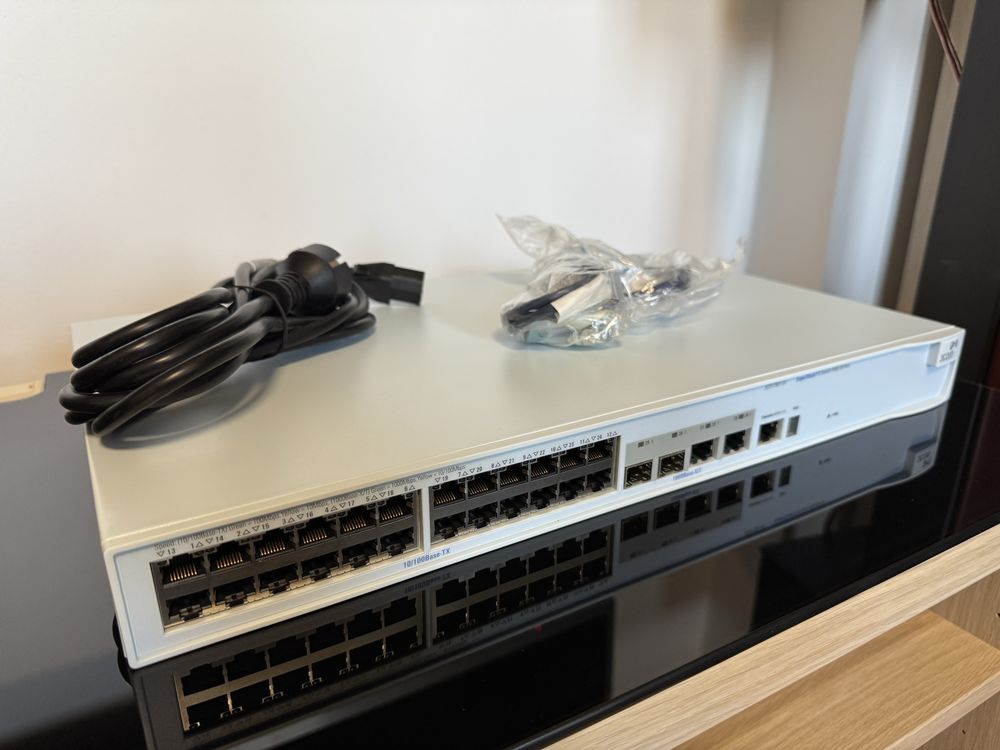 Switch HP E4500-24 (JE045A)