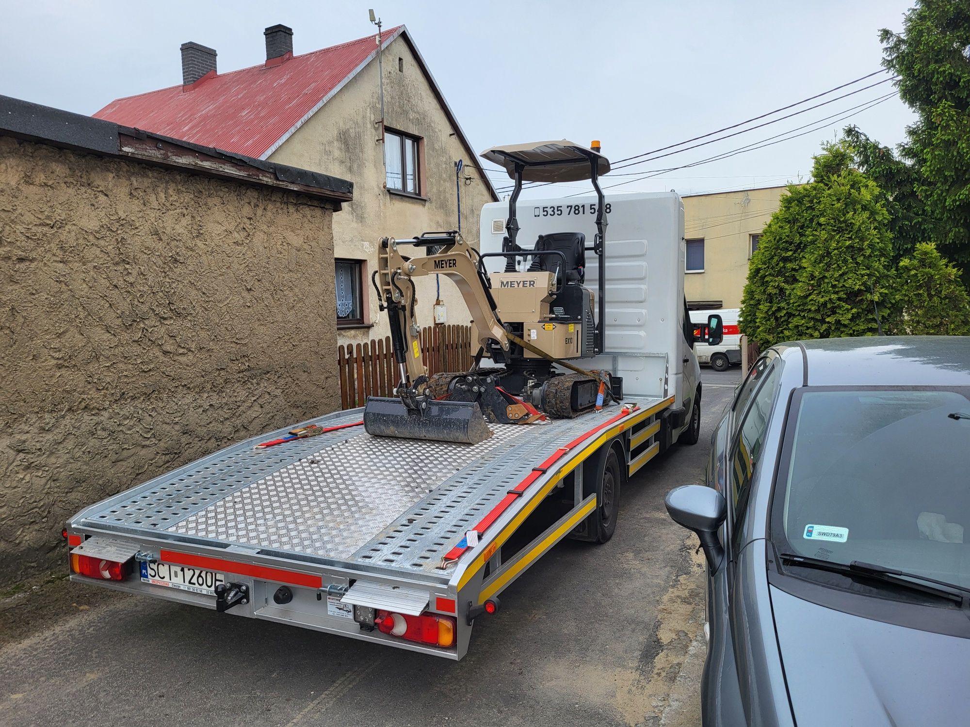 Wypożyczalnia wynajem autolaweta lawety busy minikoparka