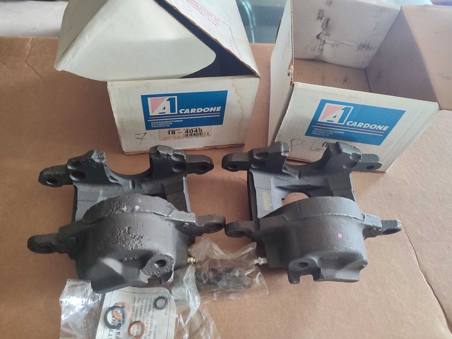 Chevrolet Gmc Jeep Pontiac zacisk hamulcowy prawy lata 1969-78