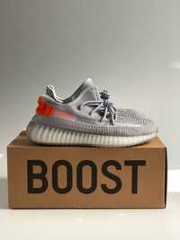 Buty Yeezy Boost 350 v2 tail light