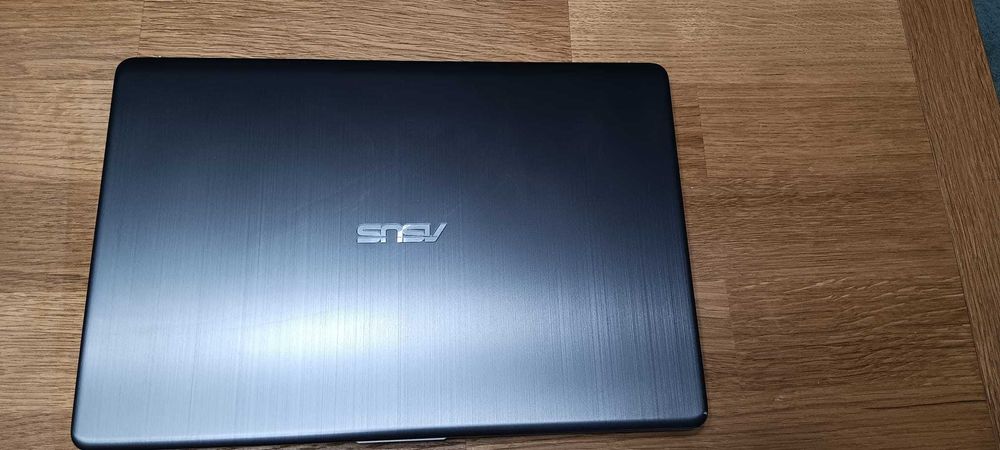 ASUS Vivobook S15