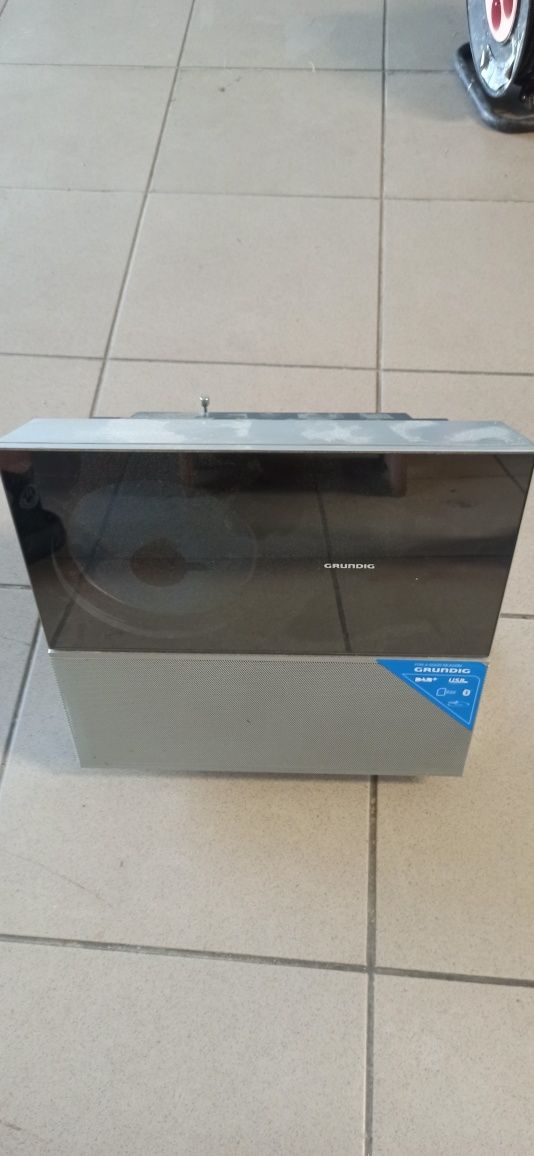 Grundig BT 2000 DAB+