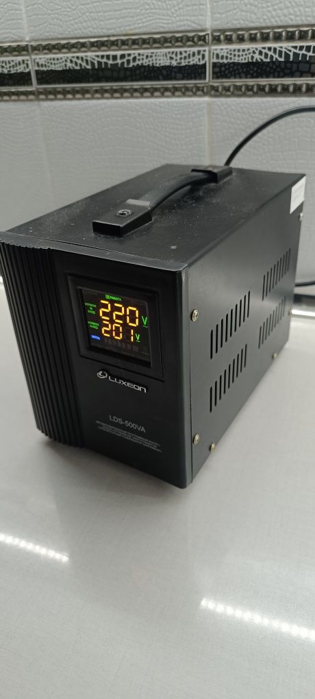 Стабилизатор напряжения с сервоприводом LDS -500VA
