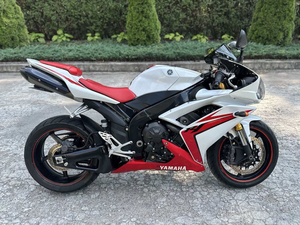 Yamaha R1 ИДЕАЛ