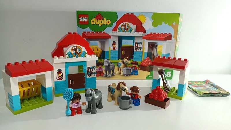 LEGO Duplo 10868 stajnia z kucykami kompletne jak nowe 59 części