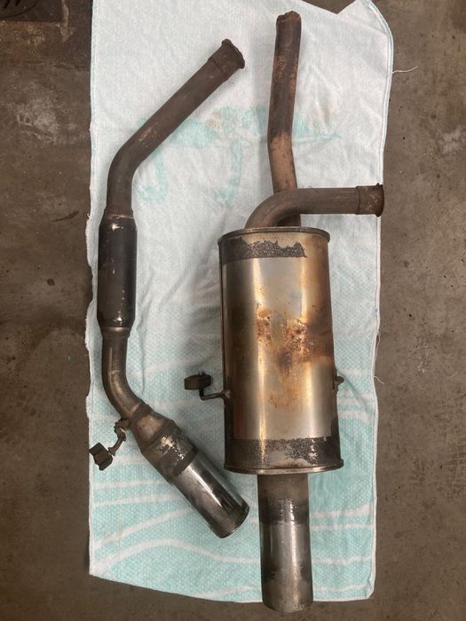 Wydech Remus podwojny