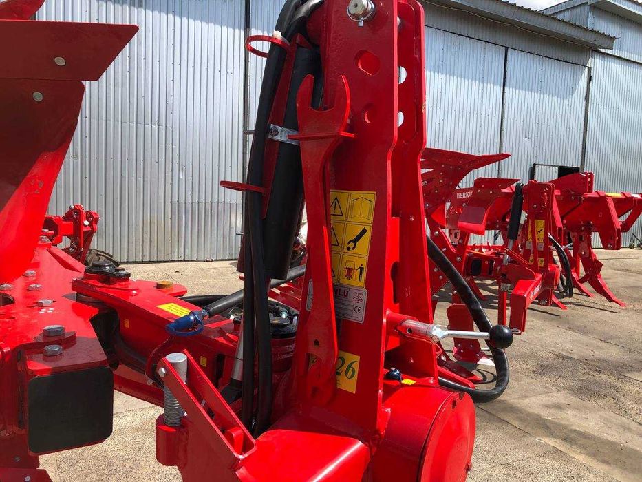 Плуг оборотний Unlu Nitor 4+1 (2025)