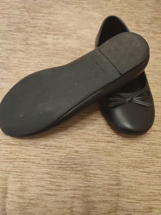 Туфельки- балетки на девочку фирмы George   36-37