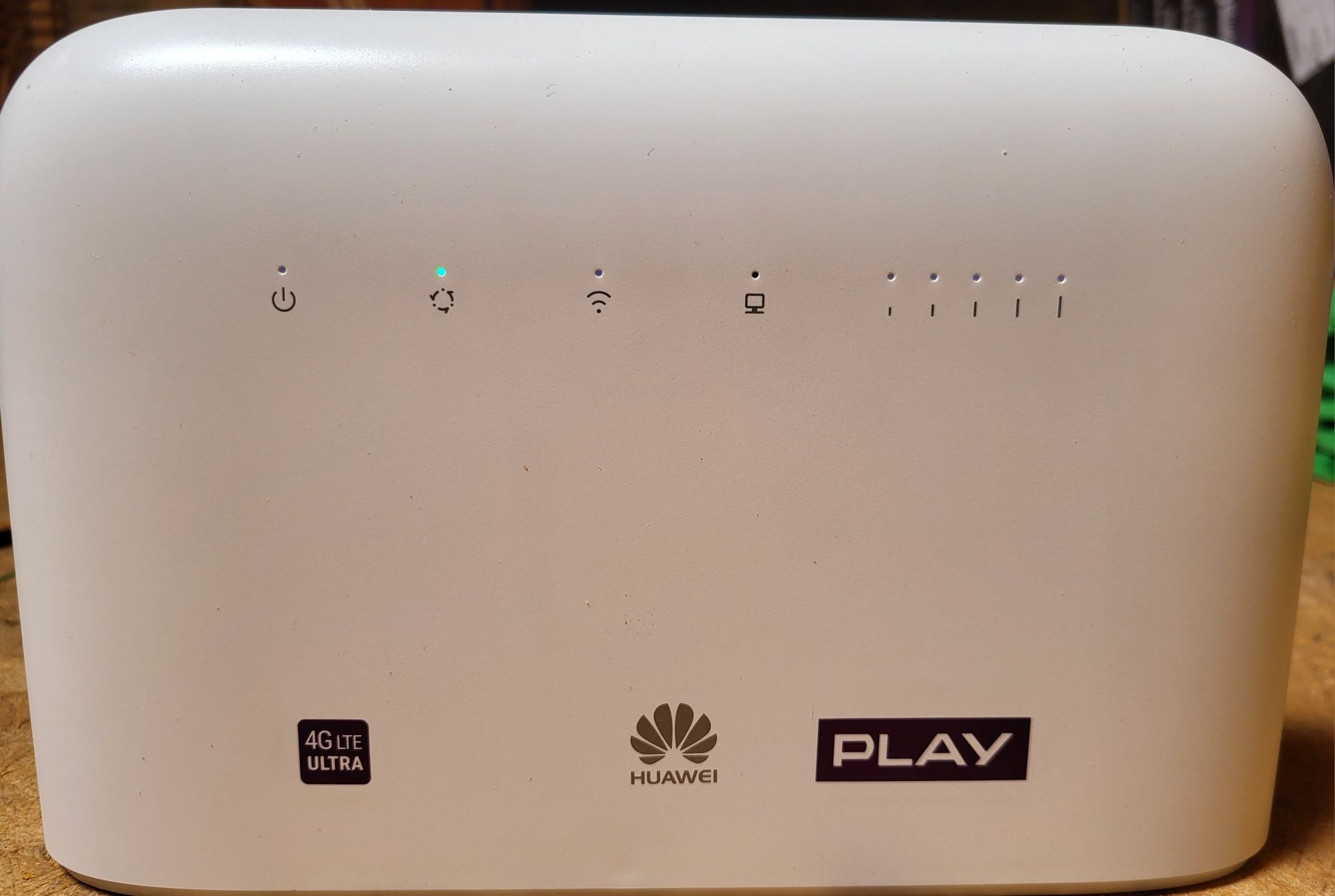 Huawei router LTE b715 Cat.9