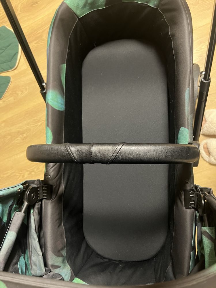 Візок+шасі коляска Cybex Priam Lux Birds of Paradise