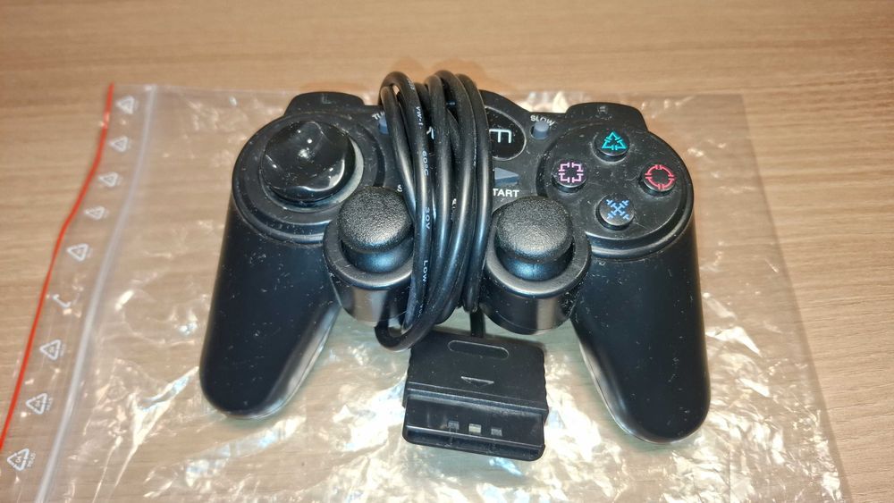 Pad do Konsoli Sony PlayStation 2