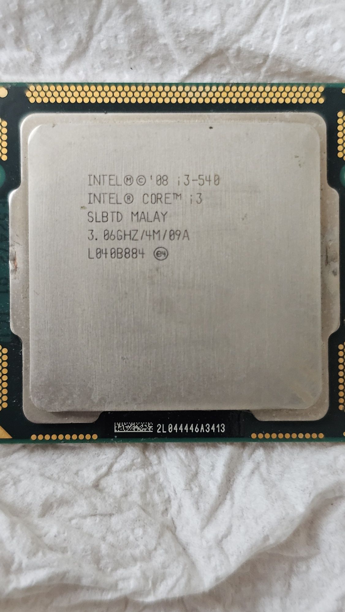 Pamięć RAM i procesor Intel Pentium i3