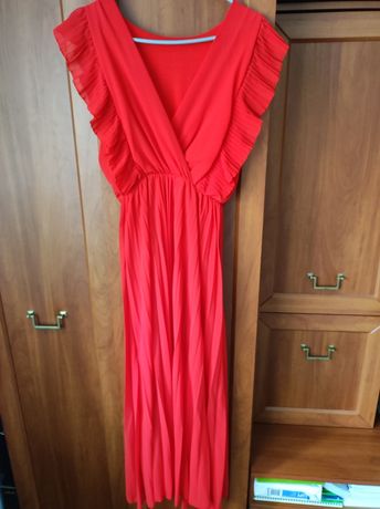 Długa czerwona sukienka r. uniwersalny