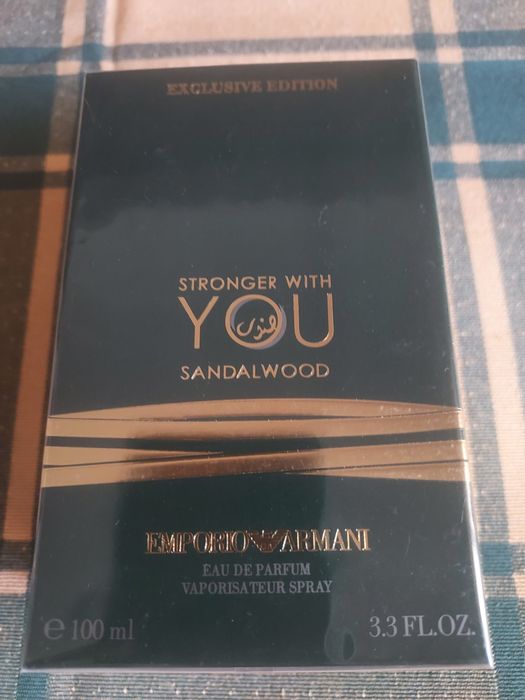 EMPORIO ARMANI. PARFUM. YOUportes grátis
