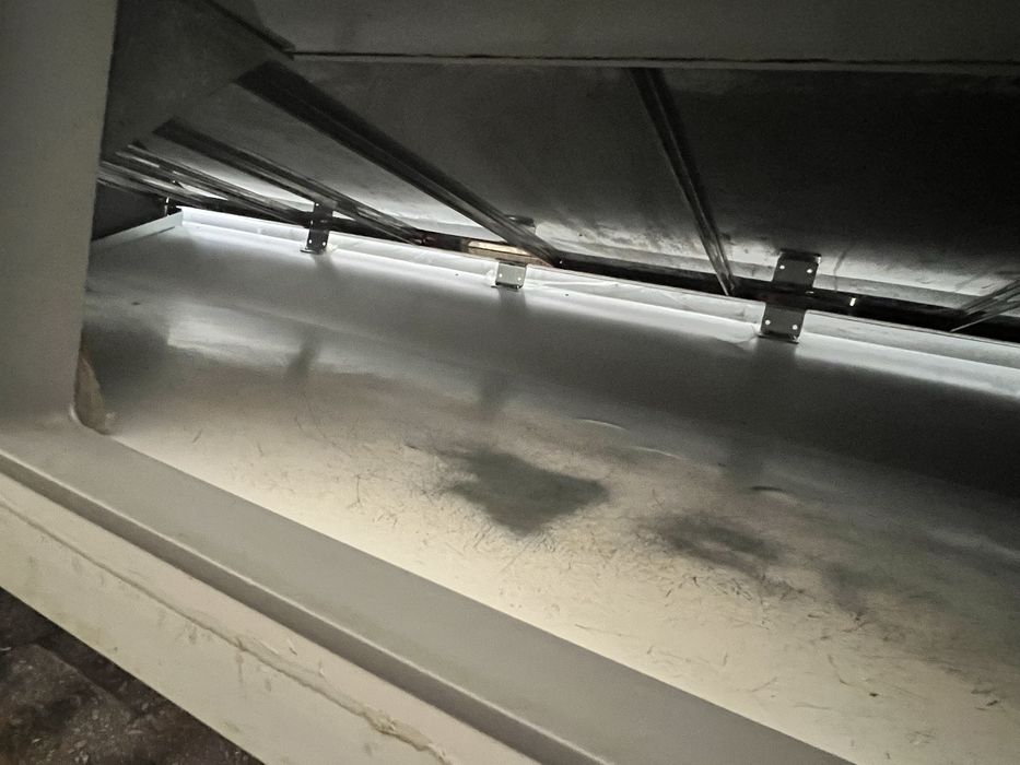 Продається холодильна вітрина