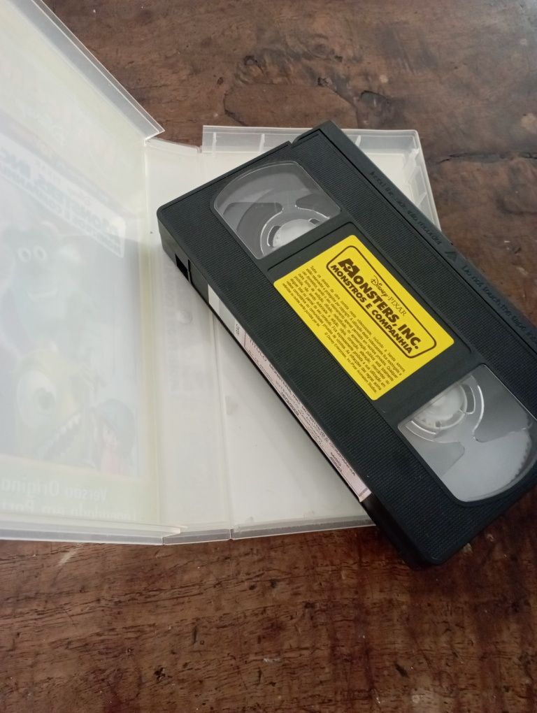 Videocassete Monstros e Companhia (original)