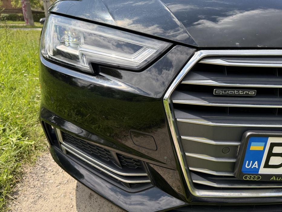 Продаж власного авто audi a4 b9 2016року.Торг присутній
