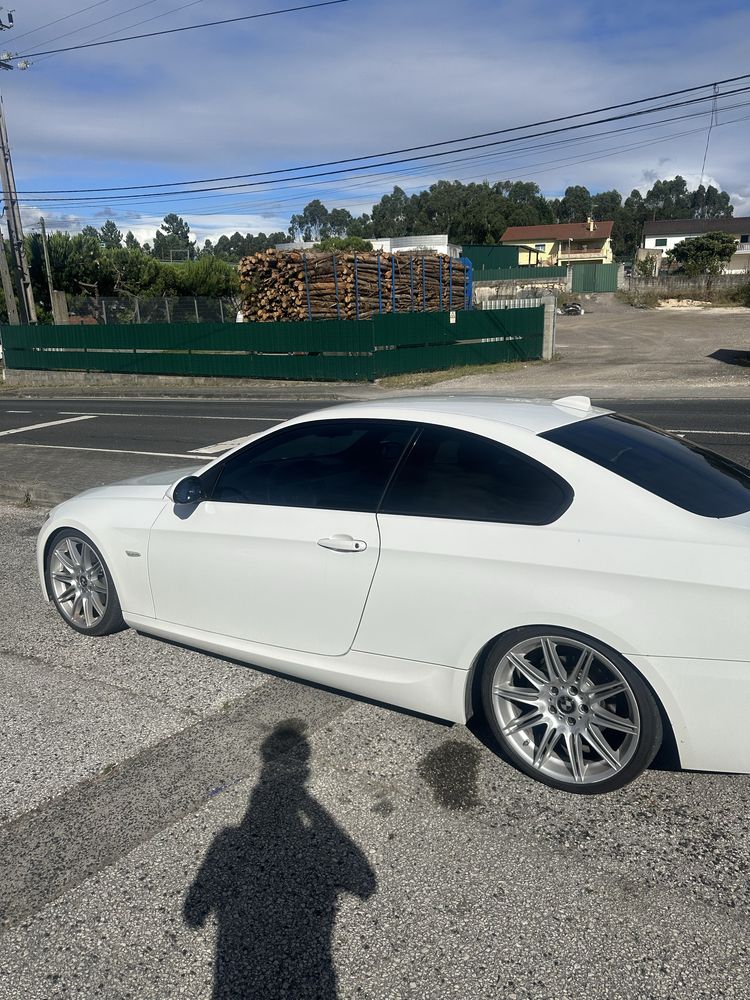 Vendo BMW E92 320D