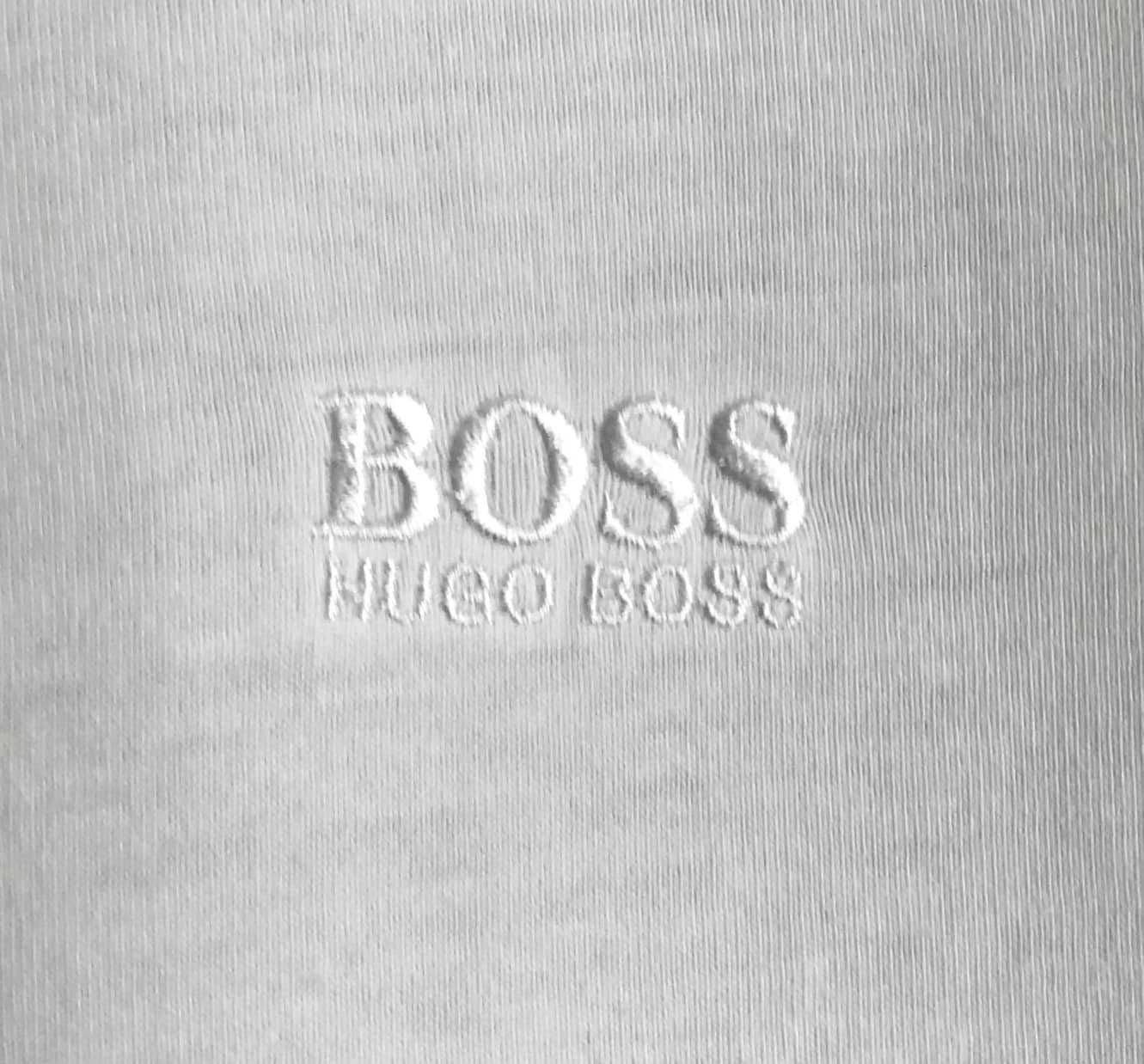 HUGO BOSS M(L) оригінал прекрасна біла футболка