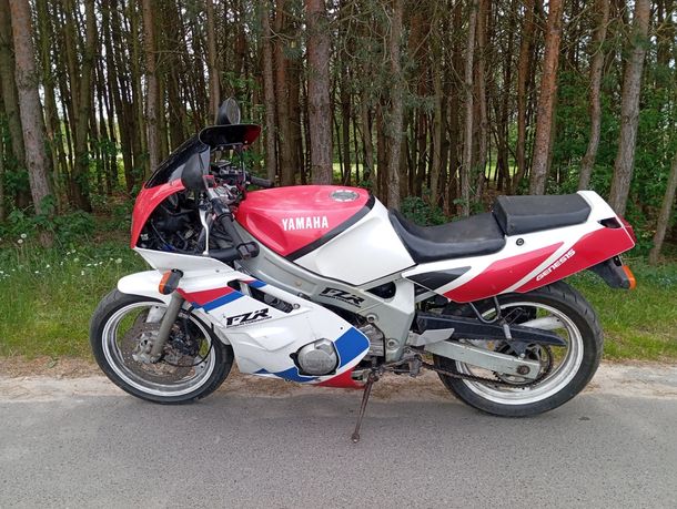 Yamaha 600 FZR Genesis Oryginał 1995 rok. ZAMIANA