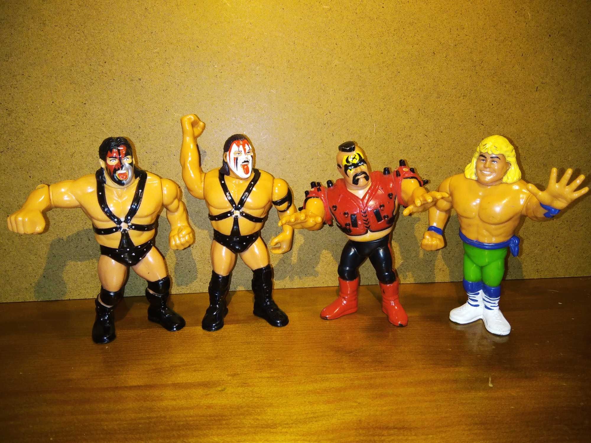 12 Figuras WWF/WWE (Coleção Hasbro)