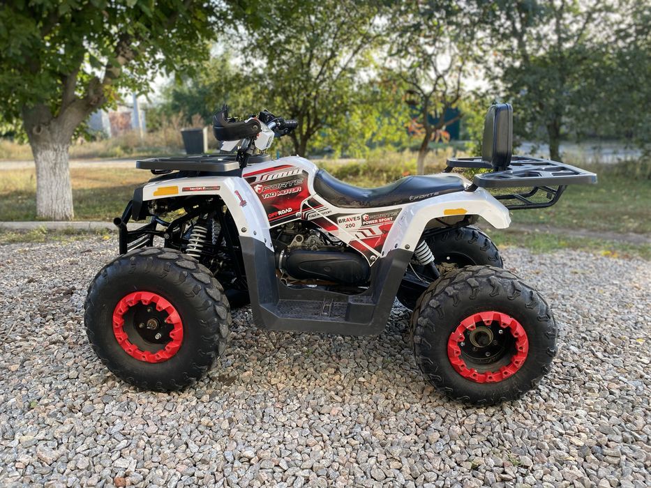 Продам квадроцикл Forte Braves 200