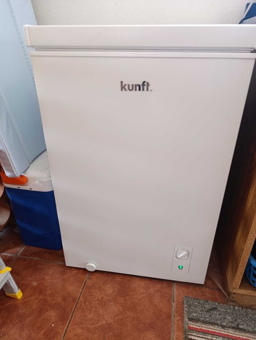 Vendo arca horizontal nova