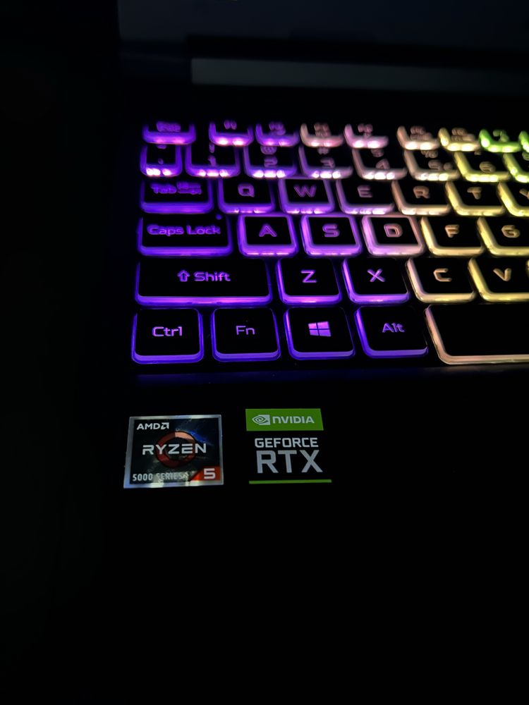 Laptop Gamingowy Acer Nitro 5 RTX 3060 /AMD Ryzen 5-5600H/ 16GB/144hz