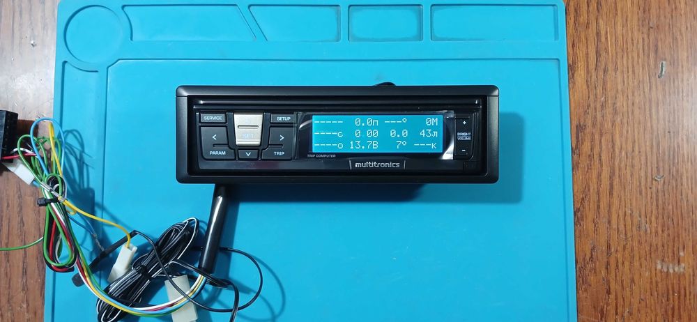 Маршрутний бортовий комп'ютер MULTITRONICS RI-500V
