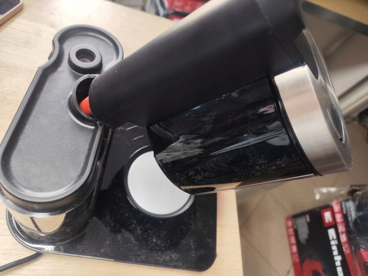 Obudowa z silnikiem ekspresu do kawy Bosch TKA8633 (uszkodzona)