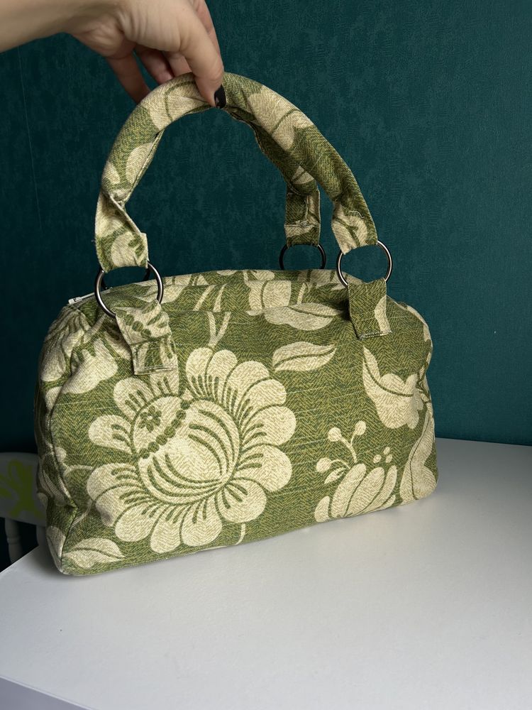 вмістка зелена  жіноча сумка ручна робота вінтаж