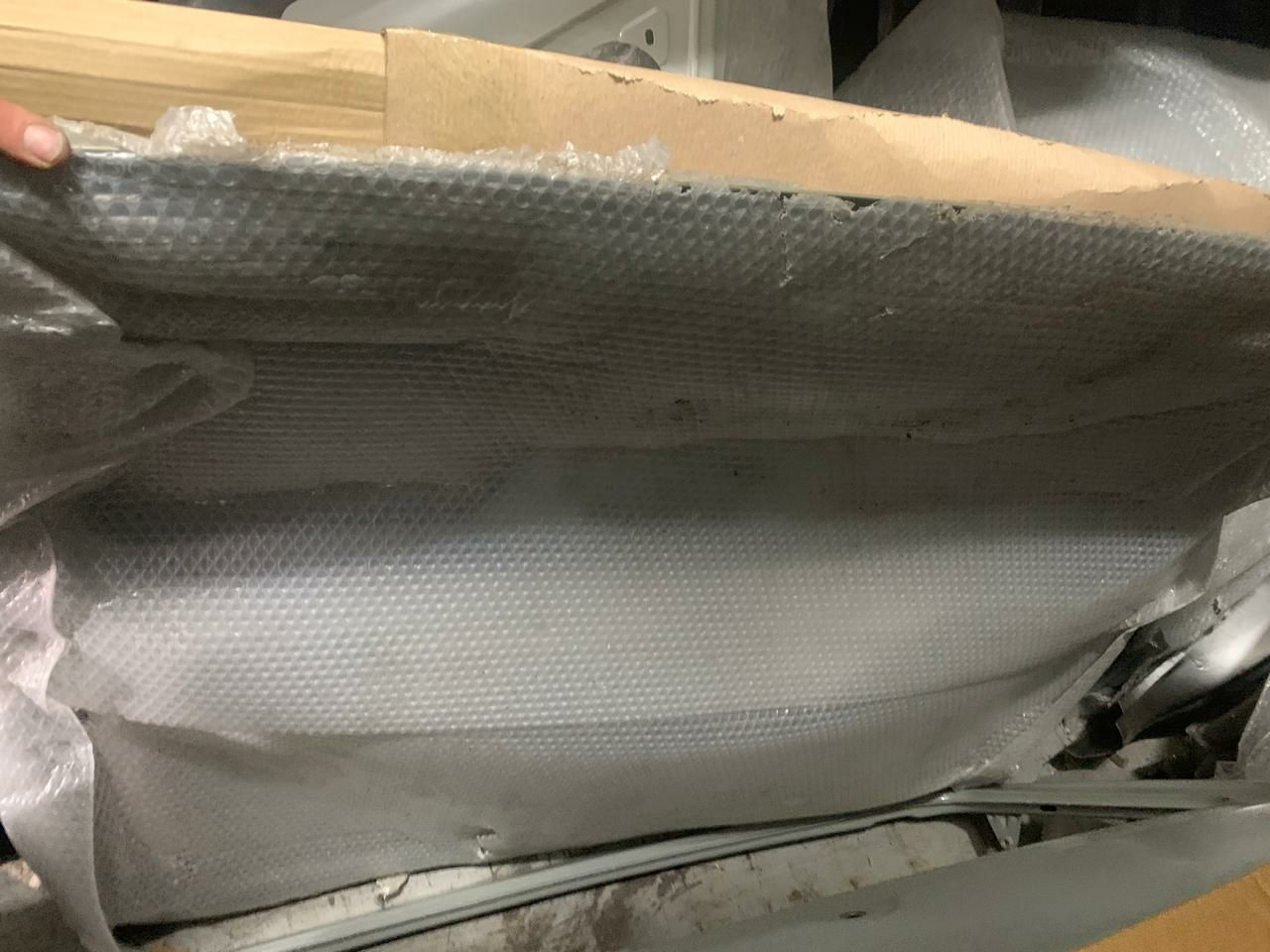 Продам крышку багажника на Ниву