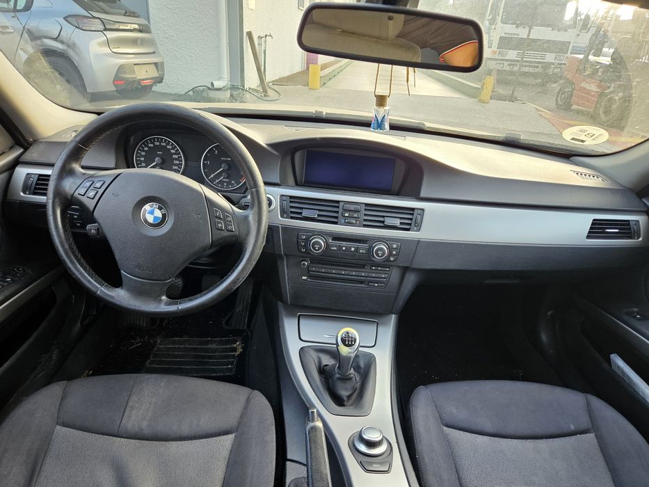 BMW Série 3 E90 320d de 2006 para peças