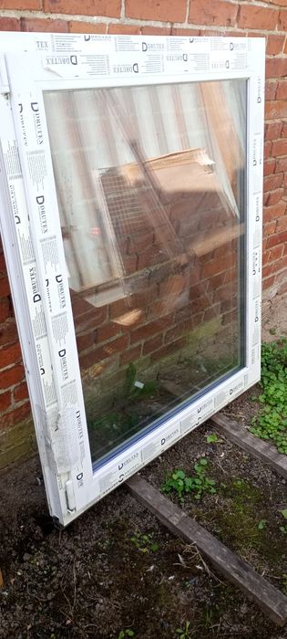 Okno nowe trzy szybowe 130/107
