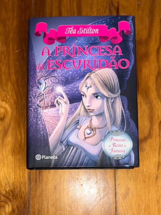 "A Princesa da Escuridão" de Tea Stilton
