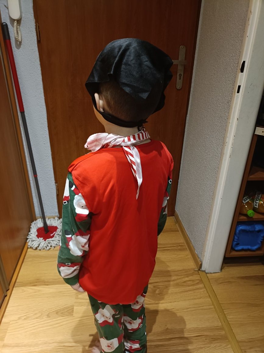 Strój karnawałowy pirat
