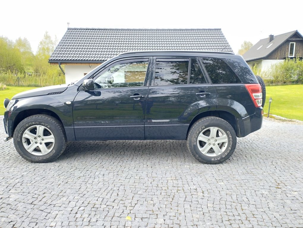 Suzuki Grand Vitara salon Polska