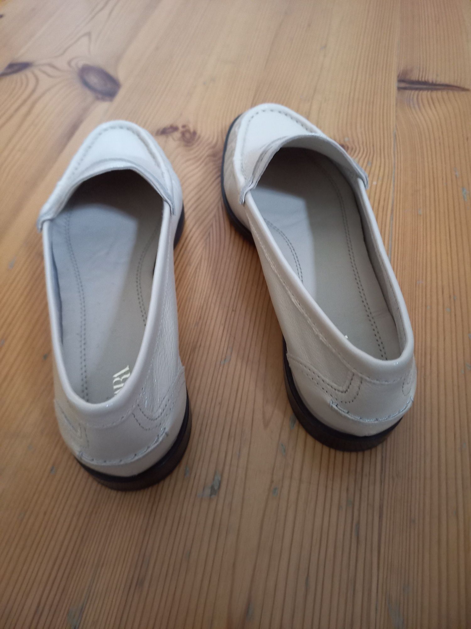 Sprzedam buty skórzane