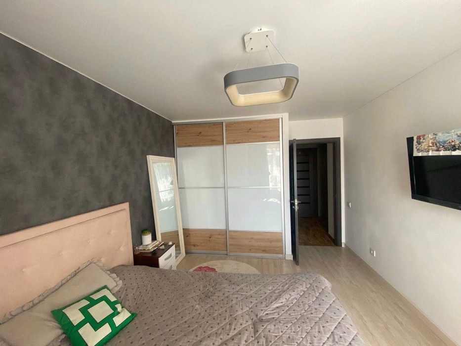 Продаж 3 км квартири на Коцюбинського в новобудові з індивідуальним