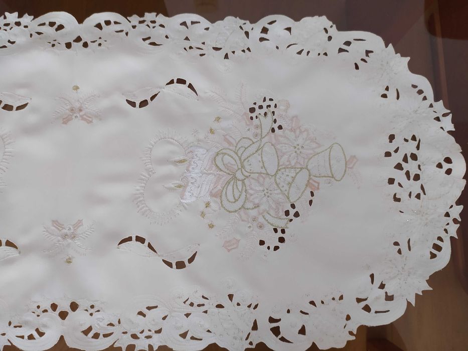 mały obrus świąteczny 37x85