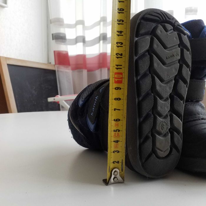 взуття на хлопчика Kamik (Канада) чорно-сині. договірна ціна.