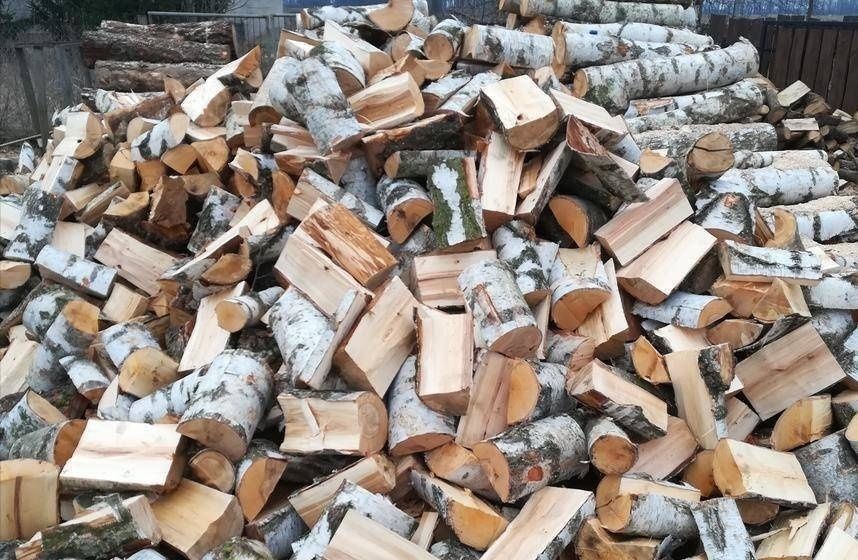Drewno kominkowe i opałowe cięte rąbane, zrzyny tartaczne, stemple
