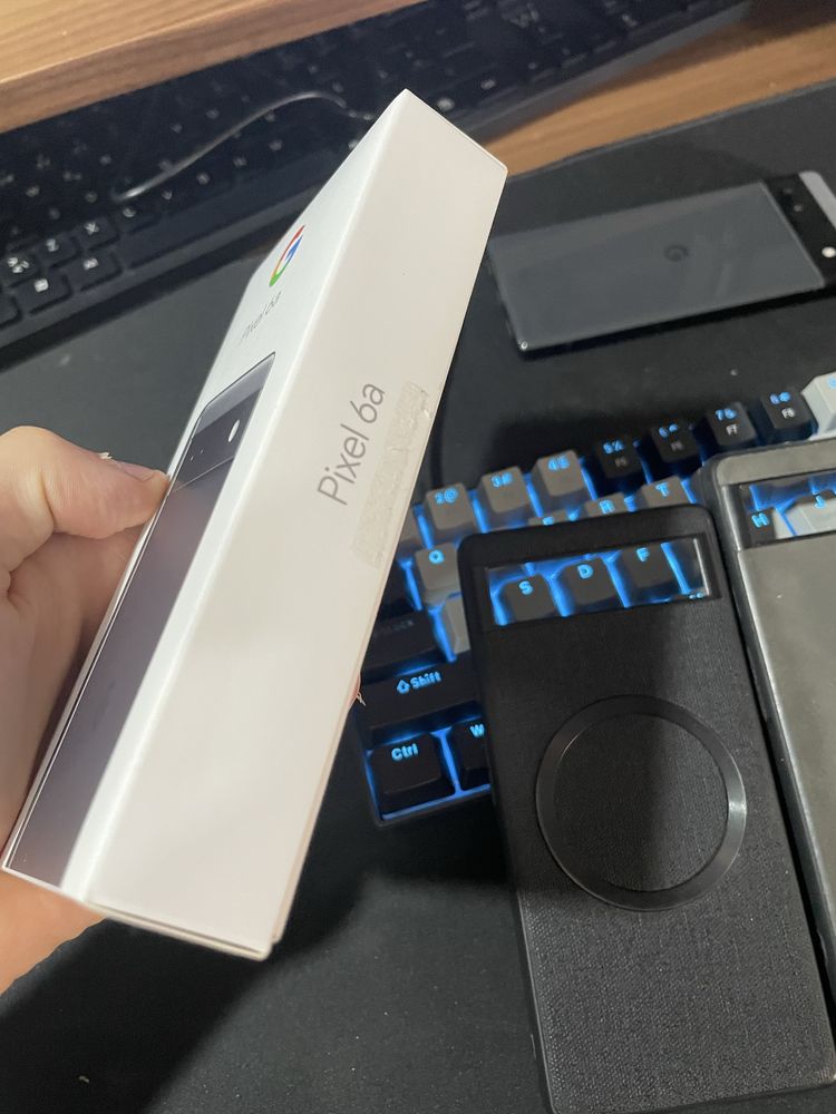 Pixel 6a Goggle