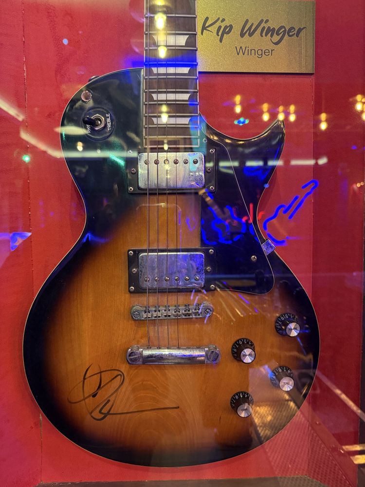 Viola Kip Winger
