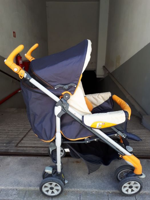 Carrinho de passeio Chicco C1