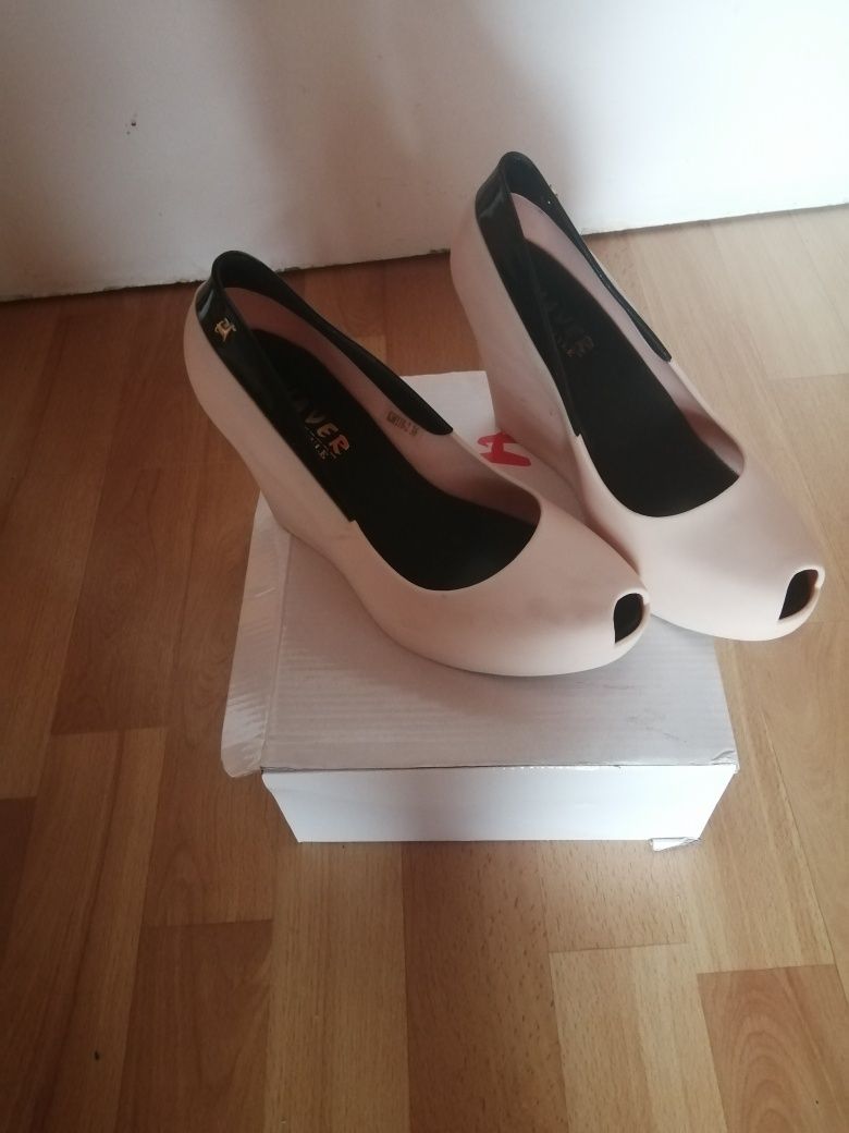 Buty damskie rozmiar 36